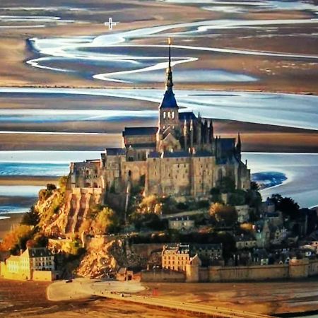 Magnifique Appartement Pres De La Mer Et Du Mt St Michel En Bretagne 滨海勒维维耶 外观 照片